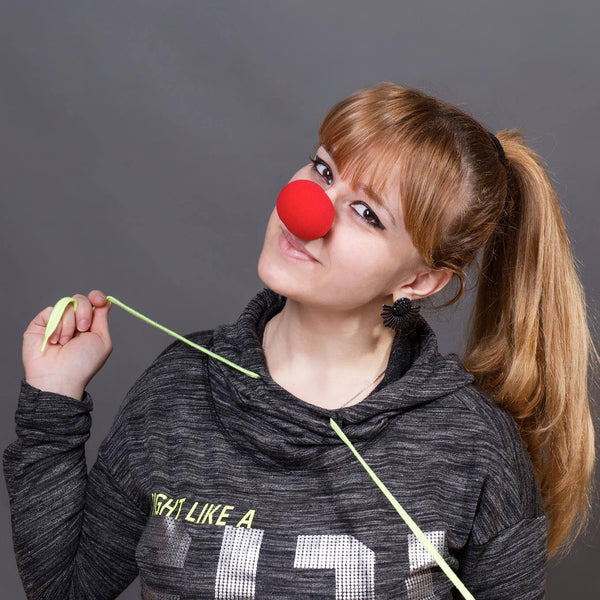 red foam clown nose